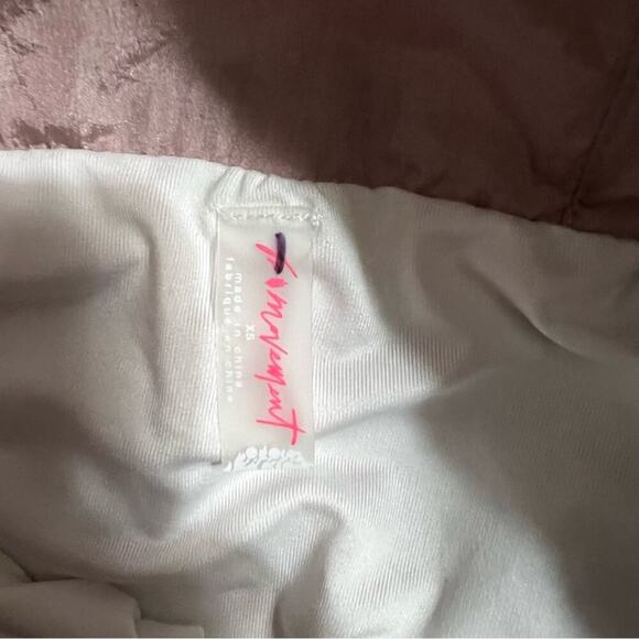 FREE PEOPLE MOVEMENT THE WAY HOME SHORT - MOONLIGHT MAUVE - Picture 13 of 15